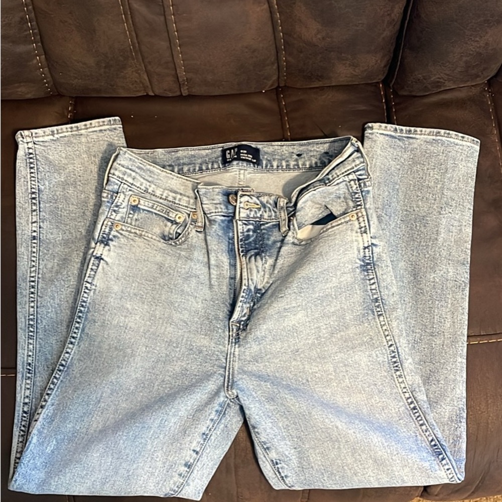 GAP Men's Acid Wash Light Blue Straight Jeans